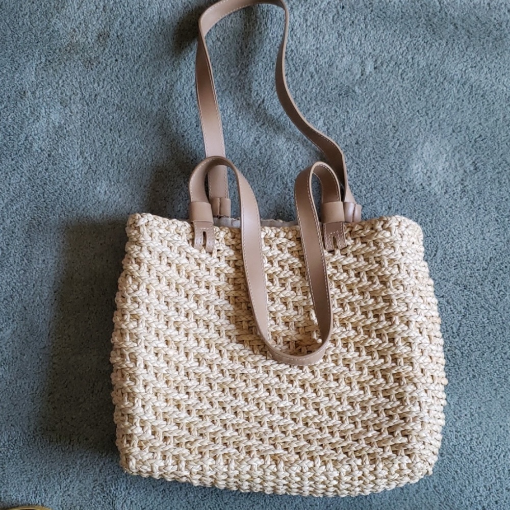 EUC Dockers cream/tan bag